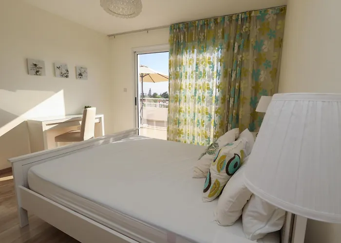 Nissi 3 C14 Sea View Floor * Aya Napa