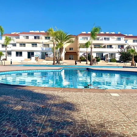 Daire Nissi 3 C14 Sea View Floor *